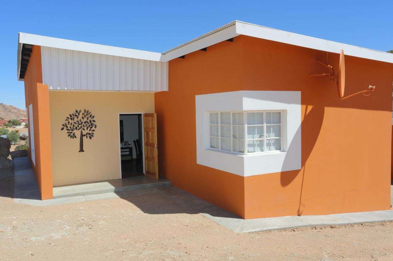 Апартаменты Orange House Self Catering Аус Экстерьер фото
