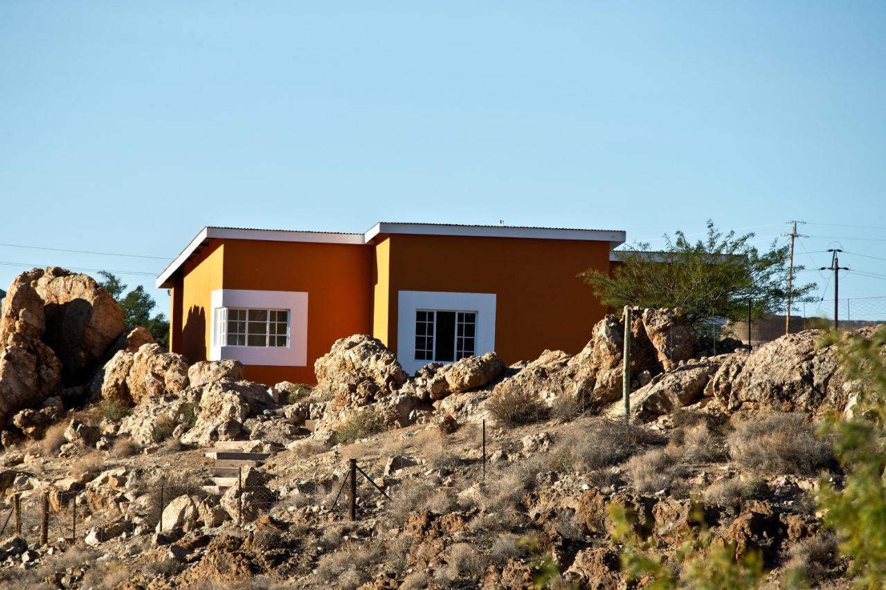 Апартаменты Orange House Self Catering Аус Экстерьер фото